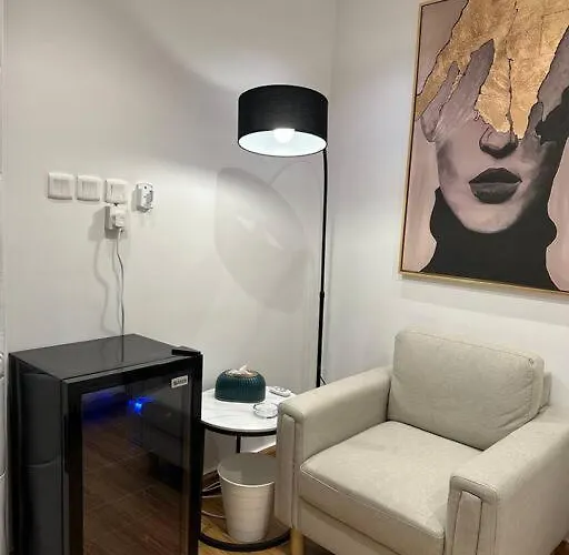 أستوديو فخم حي الملقا شارع أبها - Almalga -Skyline Cosy Studio,